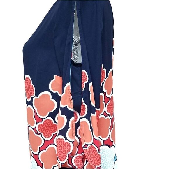 𝅺KAARI Blue 3/4 Sleeve Cold Shoulder Shift Dress - Picture 6 of 8